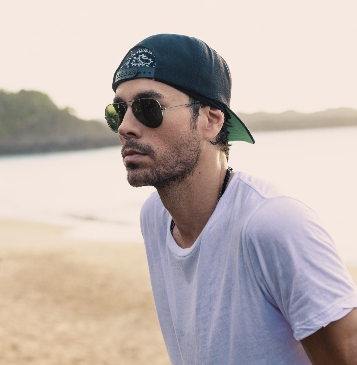 Enrique Iglesias y Farruko lanzan su video 