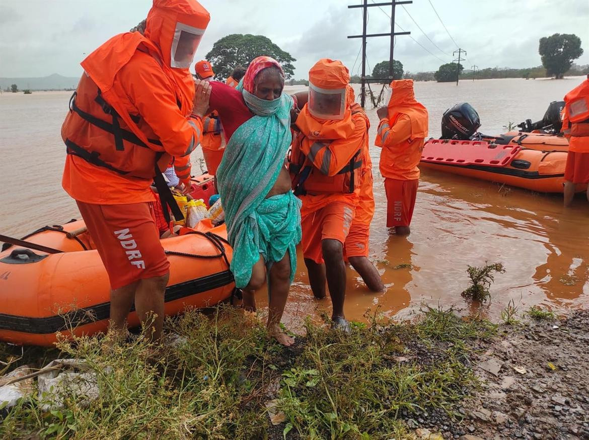 Las lluvias en India dejan decenas de muertos, EFE