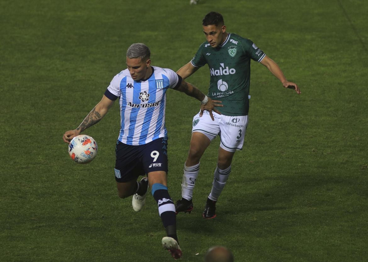 Racing vs Sarmiento, fútbol argentino, NA