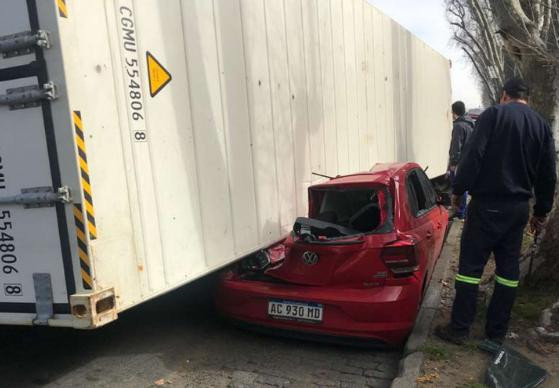 Accidente de tránsito cerca del puerto de Buenos Aires