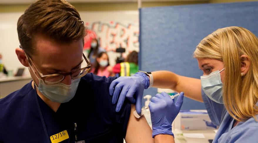 Vacunación, coronavirus, Reuters