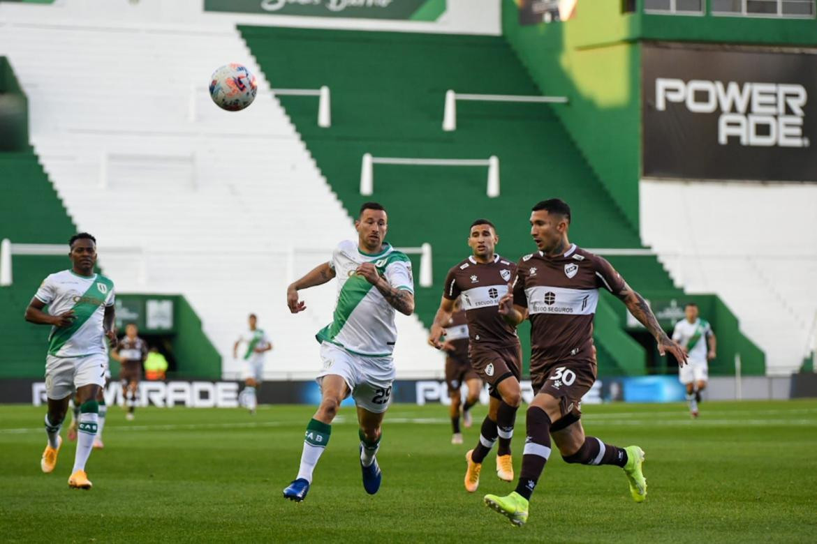 Banfield vs Platense, fútbol argentino