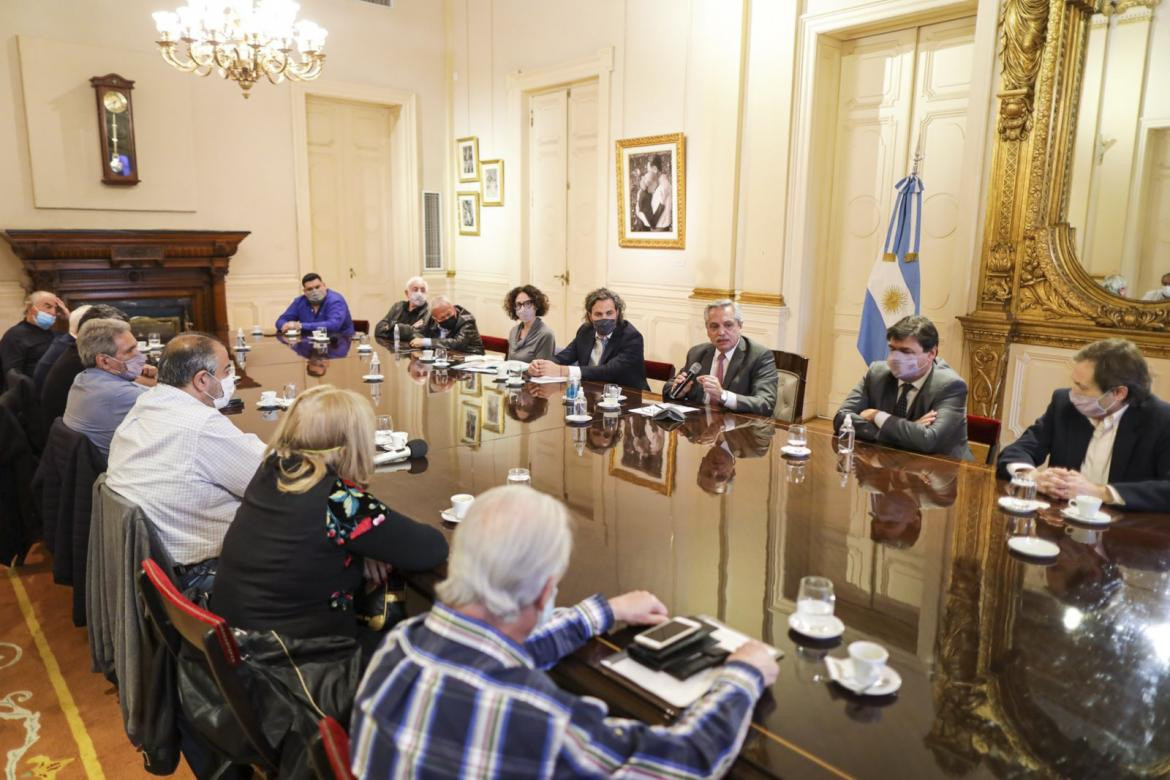 Alberto Fernandez durante la reunión que mantuvo con la CGT. Foto NA