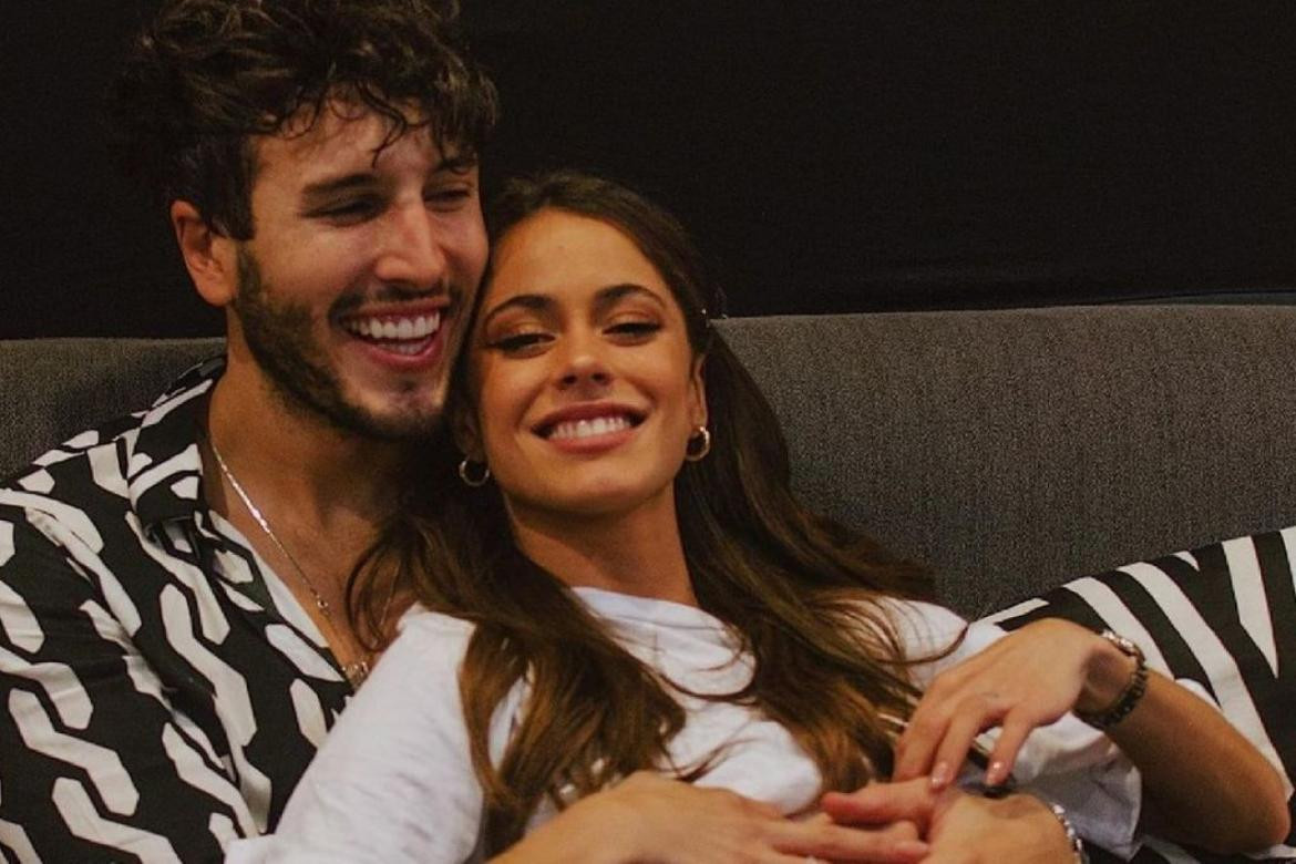 Tini Stoessel y Sebastián Yatra