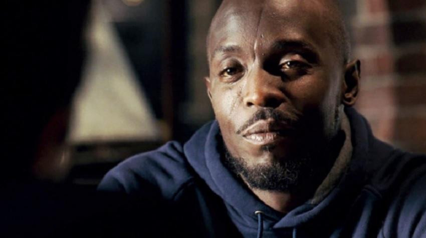 El actor Michael K. Williams en su mítico rol de Omar Little.