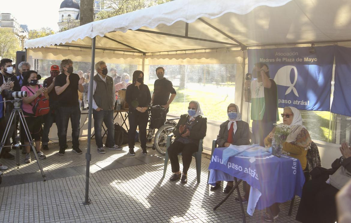 Amado Boudou en acto junto a Hebe de Bonafini, AGENCIA NA