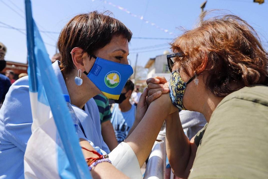 Mayra Mendoza participó de festejos por 70º aniversario del barrio La Paz