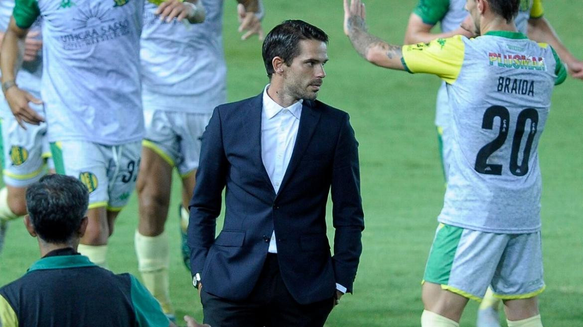 Fernando Gago, DT de Aldosivi.