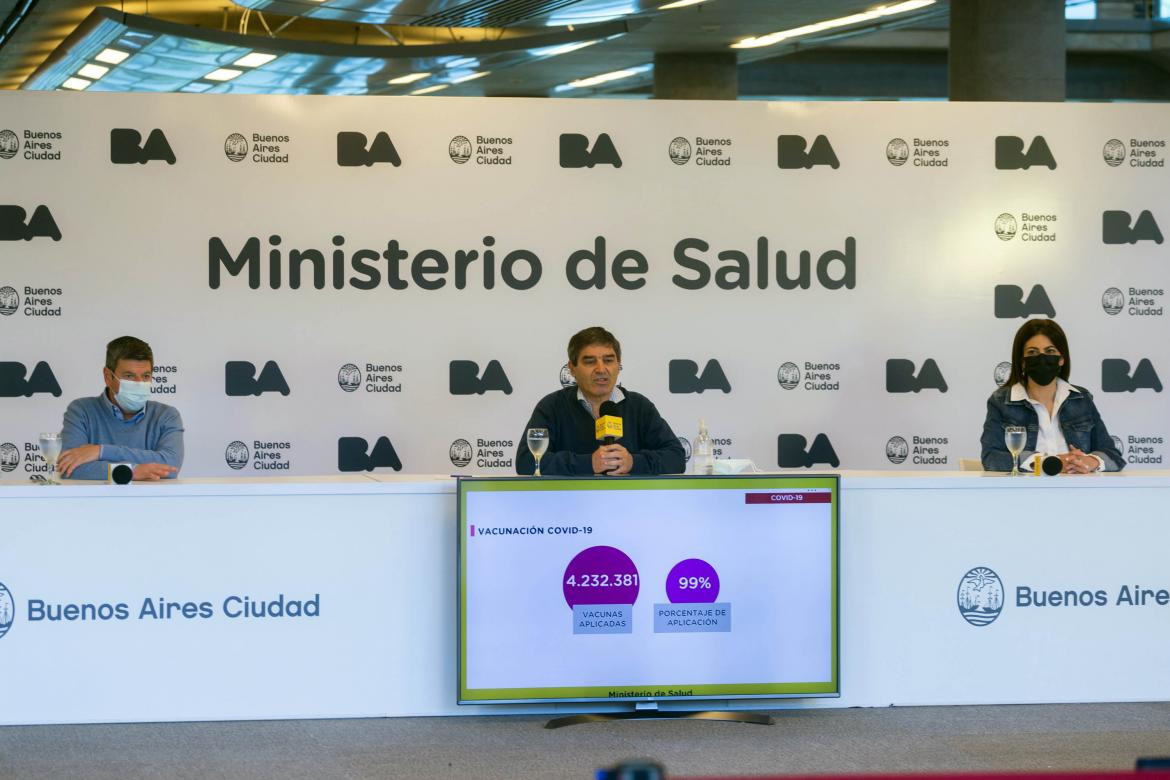 Fernán Quirós, ministro de Salud de la Ciudad, NA