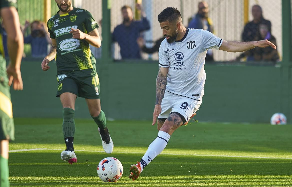 Defensa y Justicia y Talleres de Córdoba por la decimocuarta fecha de la Liga Profesional, NA