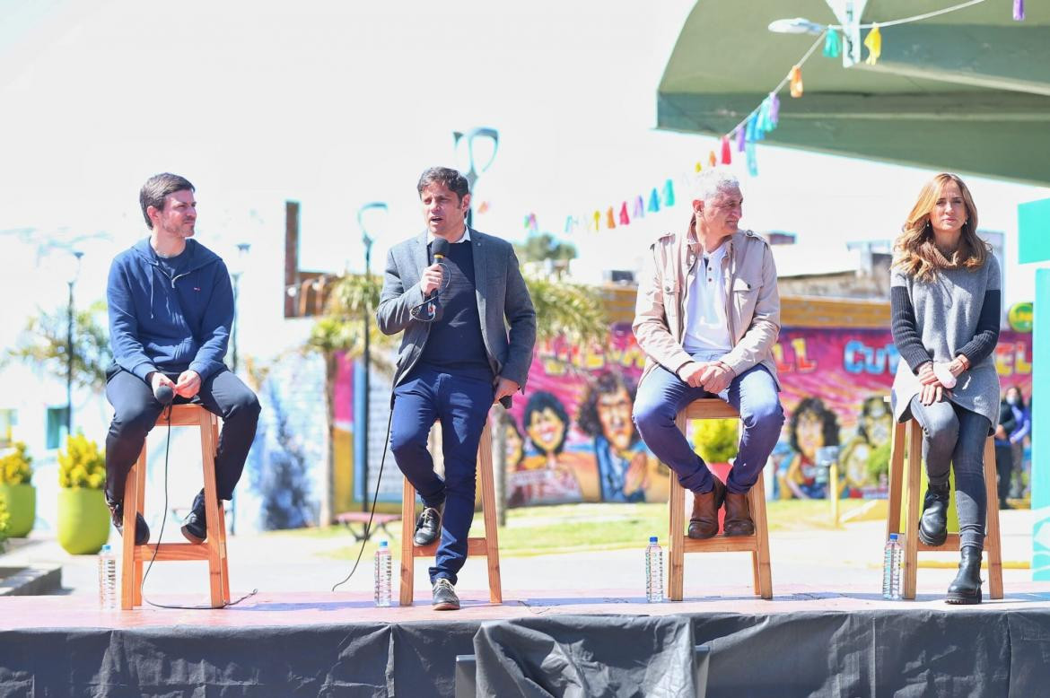 Anuncio de Axel Kicillof en Villa Gesell