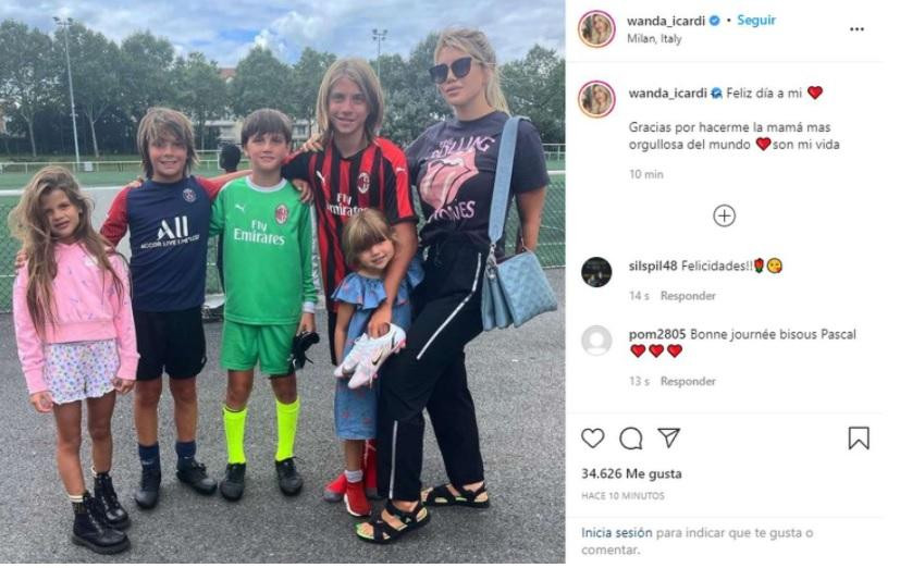 Wanda Nara junto a sus hijos en el Día de la Madre