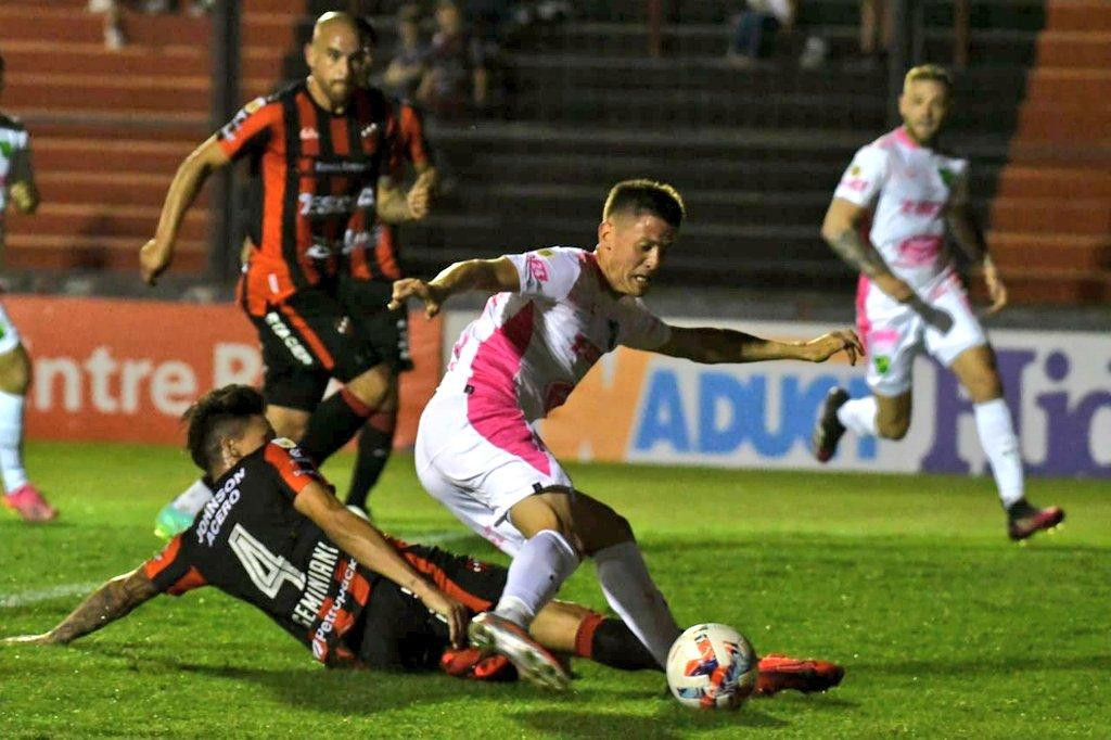 Patronato vs. Defensa y Justicia por la Liga Profesional de Fútbol