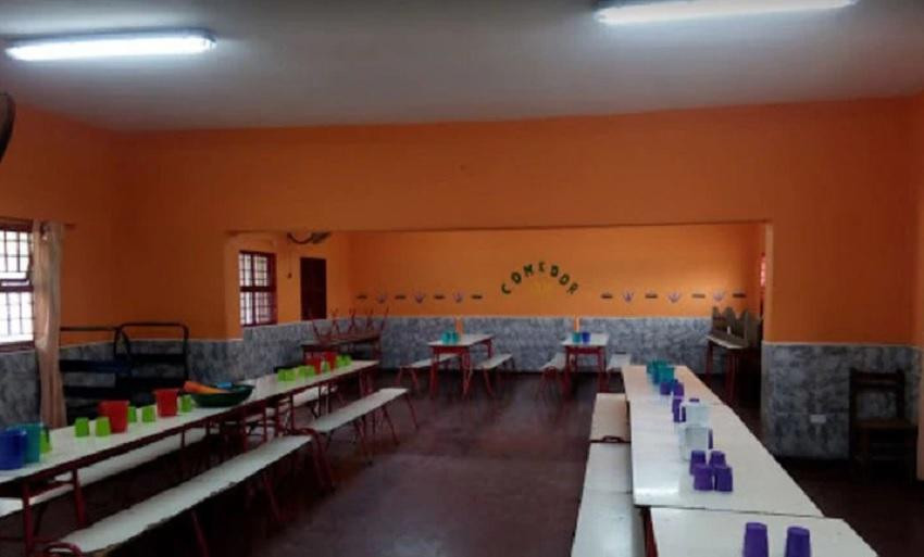 La escuela de Rosario donde habría ocurrido el hecho