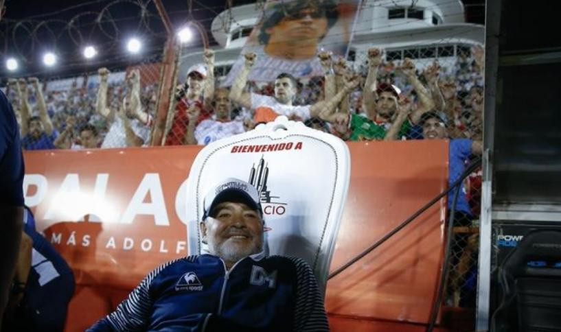 Diego Maradona, Agencia NA