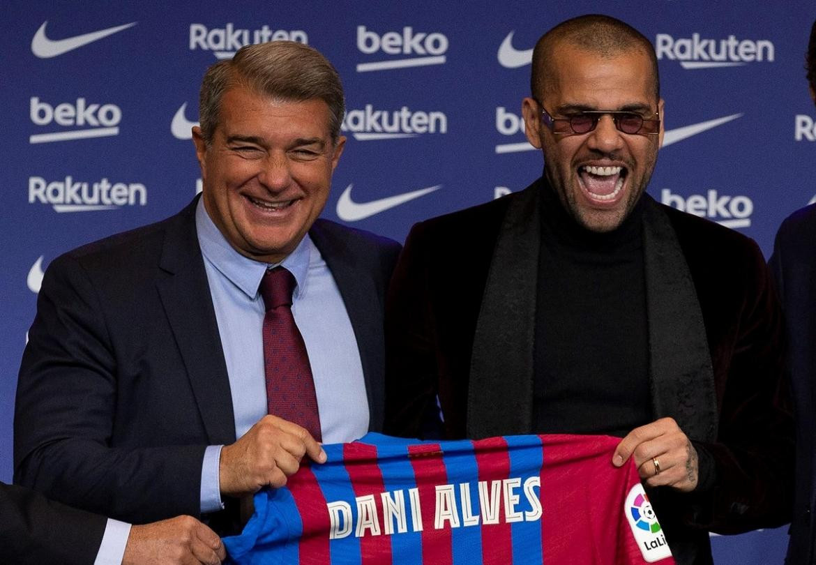 Presentación de Dani Alves en Barcelona. Agencia EFE.