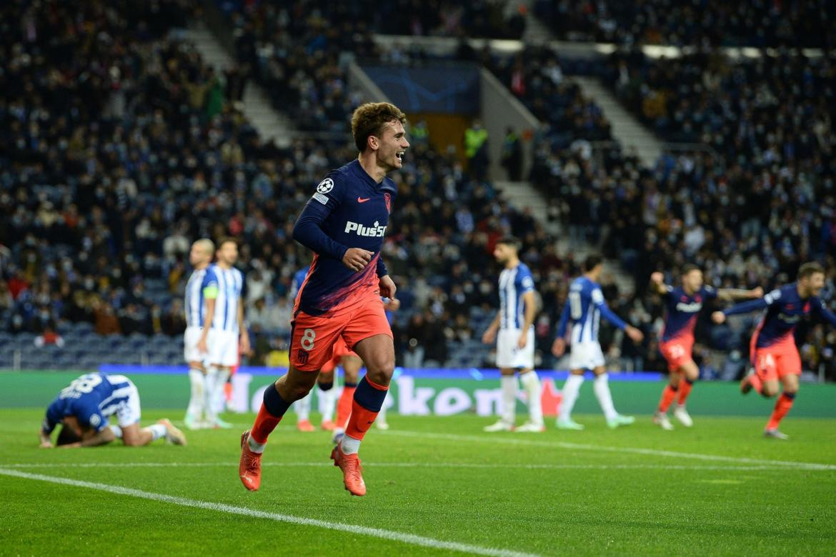 Festejo de Antoine Griezmann para el Atlético Madrid ante Porto por Champions League