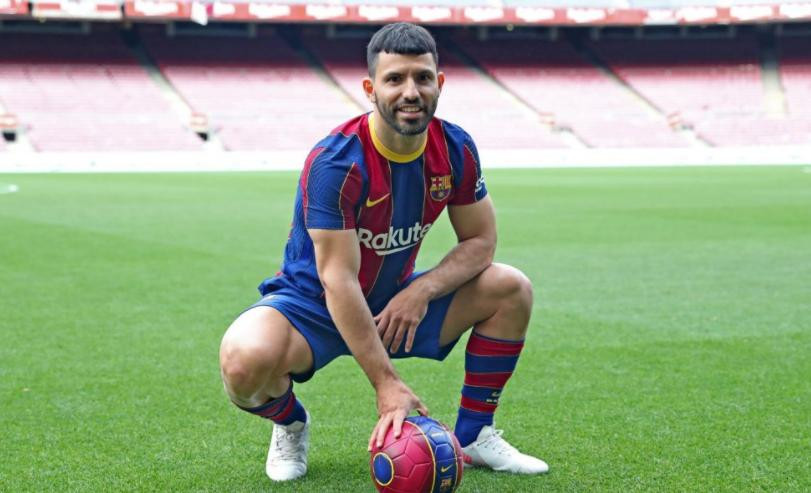 Kun Agüero, Barcelona, NA