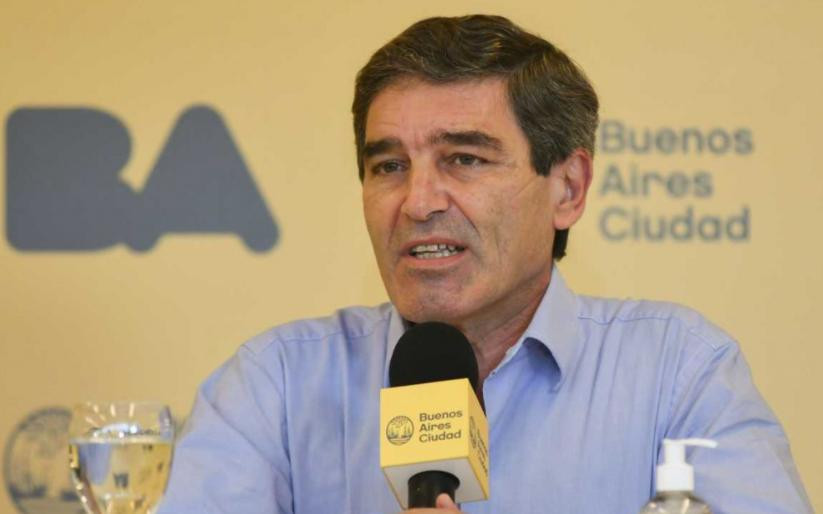 Fernán Quirós, ministro de Salud de la Ciudad, NA