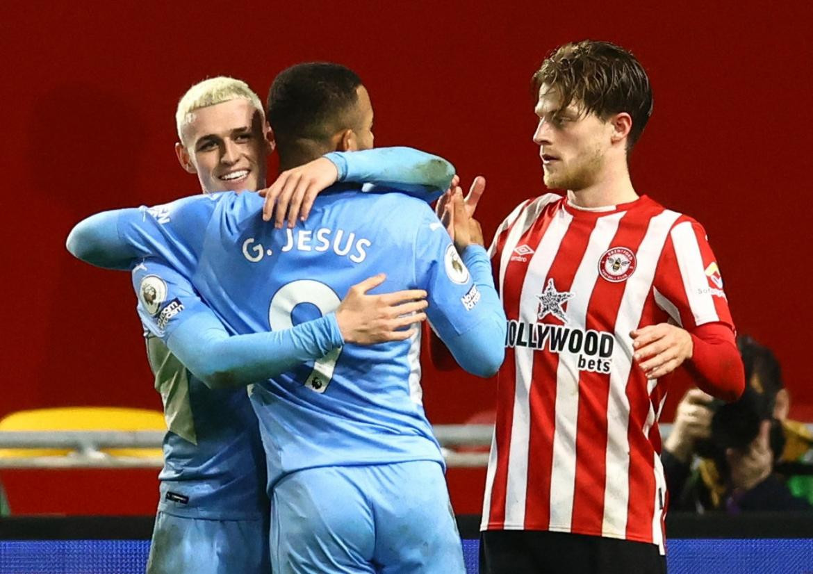 Festejo del Manchester City ante el Brentford