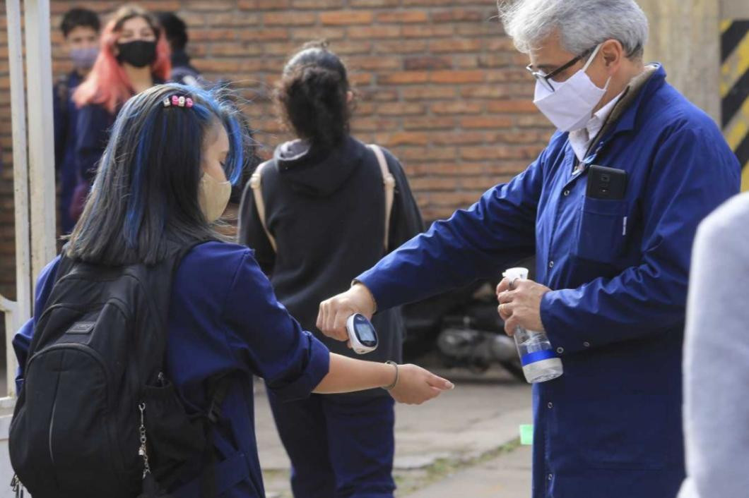 Coronavirus, Argentina, pandemia, testeos, pase sanitario, NA