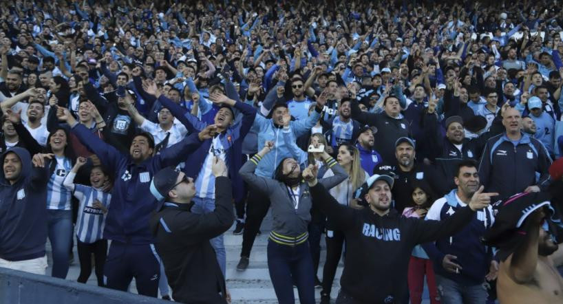 Hinchas argentinos, foto NA