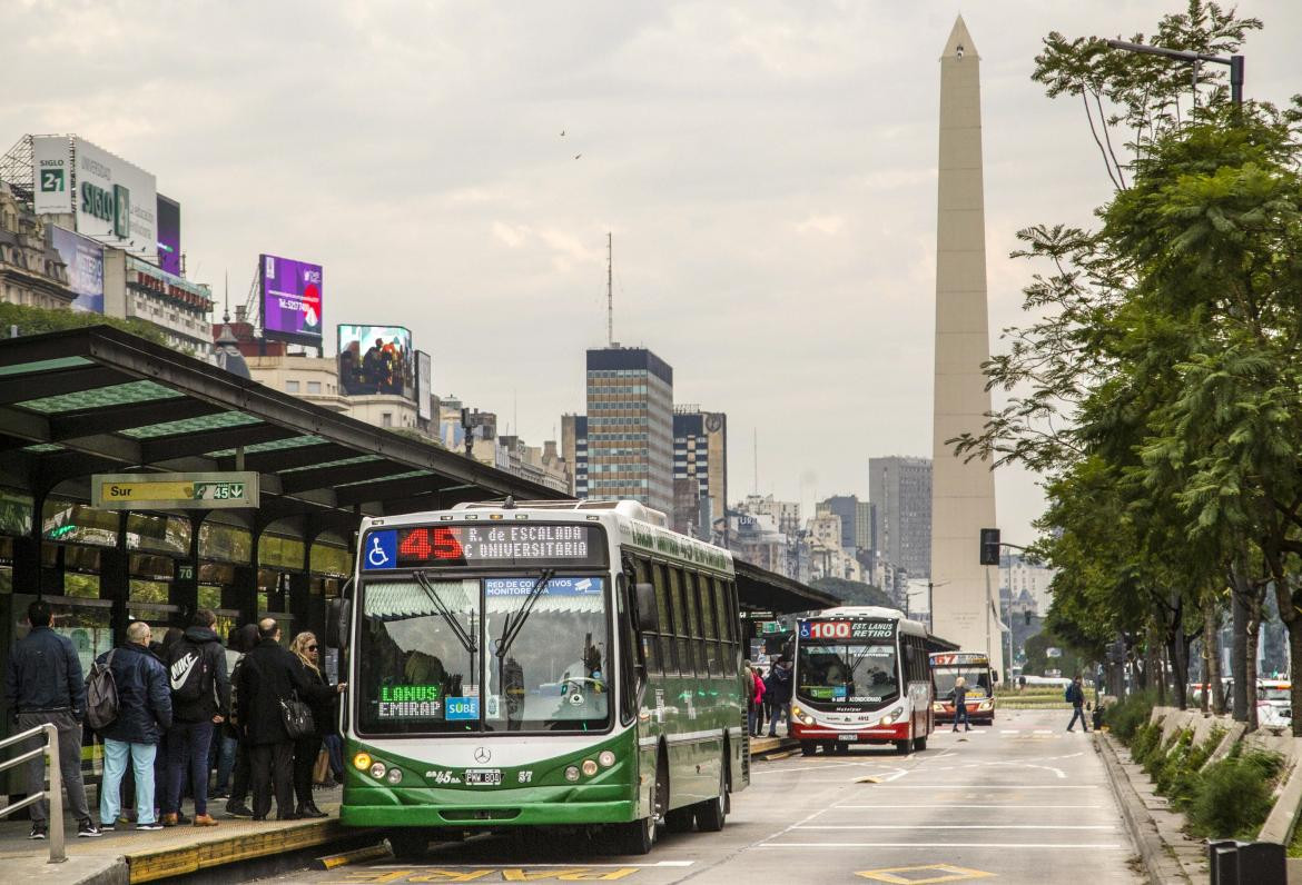 Transporte público, colectivo, NA