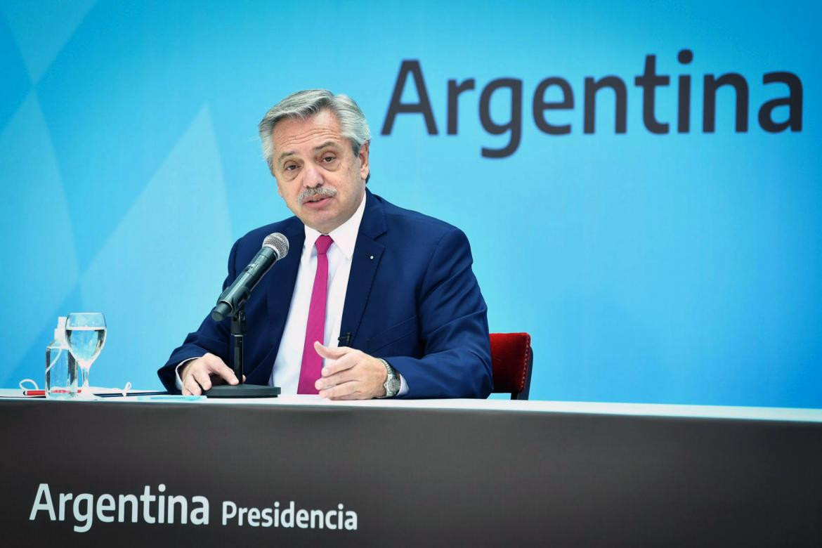 Alberto Fernández, AGENCIA NA