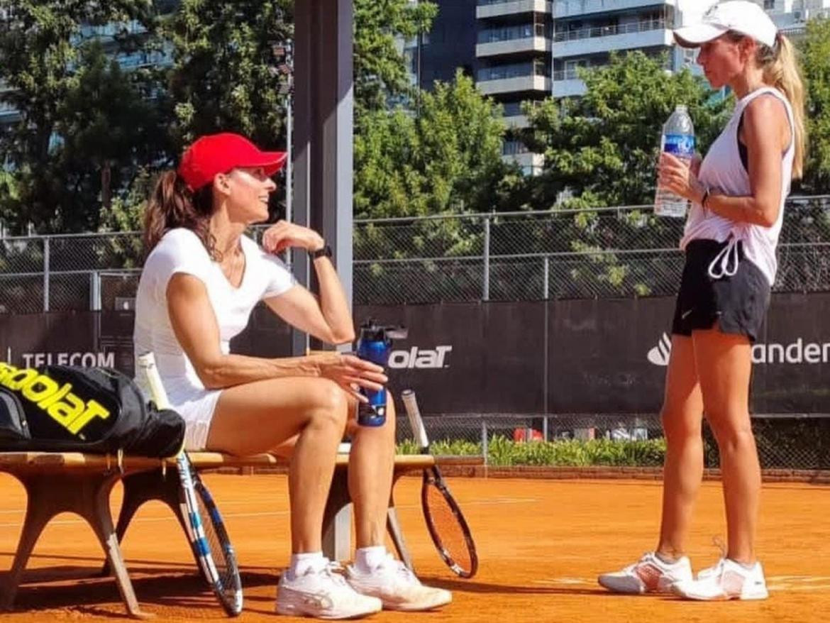 Entrenamiento de Gabriela Sabatini y Gisela Dulko