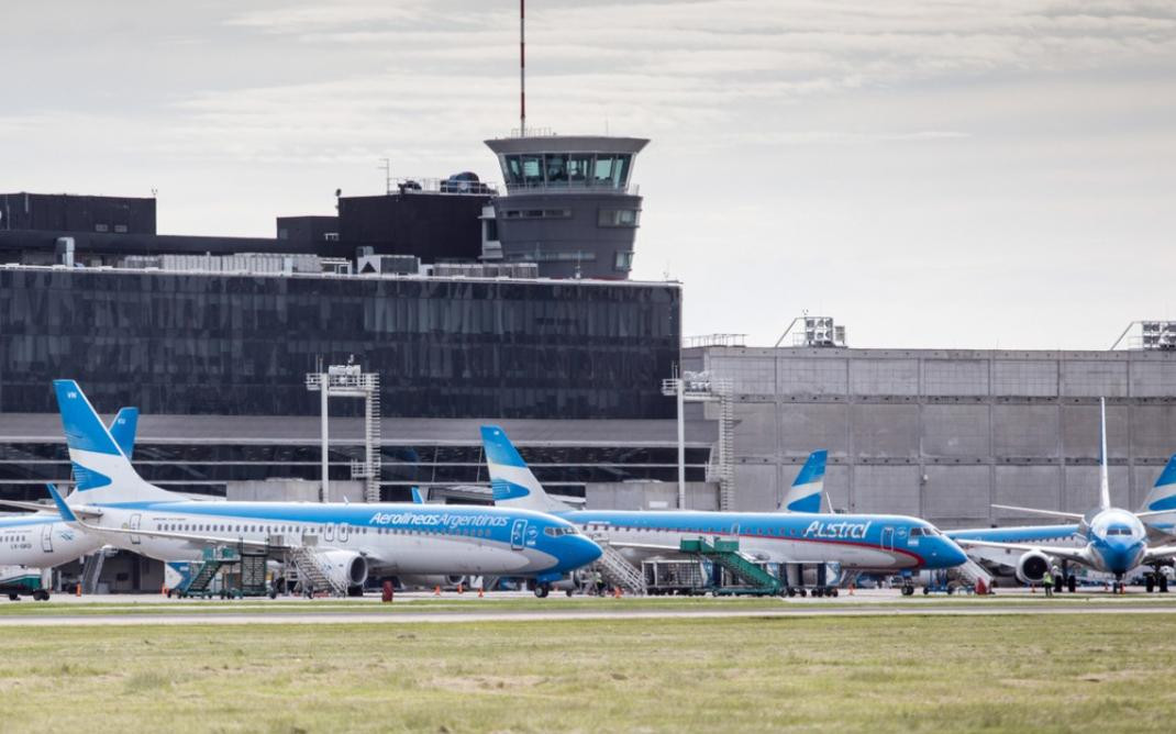 Aeroparque Jorge Newbery, aviones, Aerolíneas Argentinas, NA