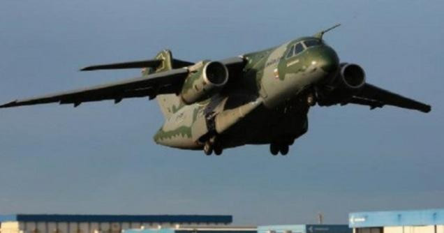 Brasil envía dos aviones militares