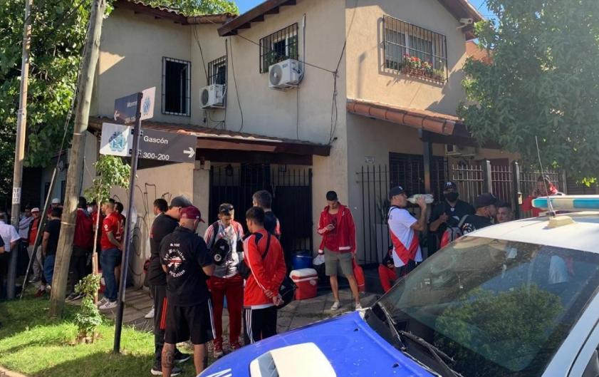 Detención de la barra brava de River, AGENCIA NA