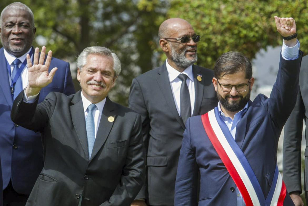 Alberto Fernández y Gabriel Boric, AGENCIA NA