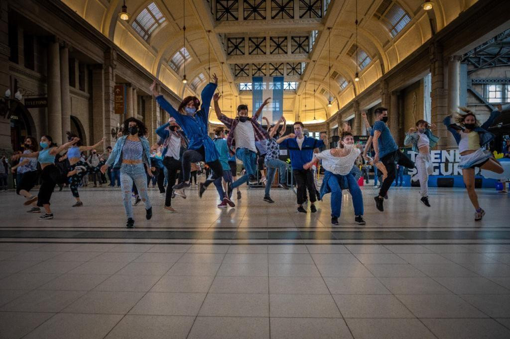 AySA realizó un flashmob en el Día Mundial del Agua​