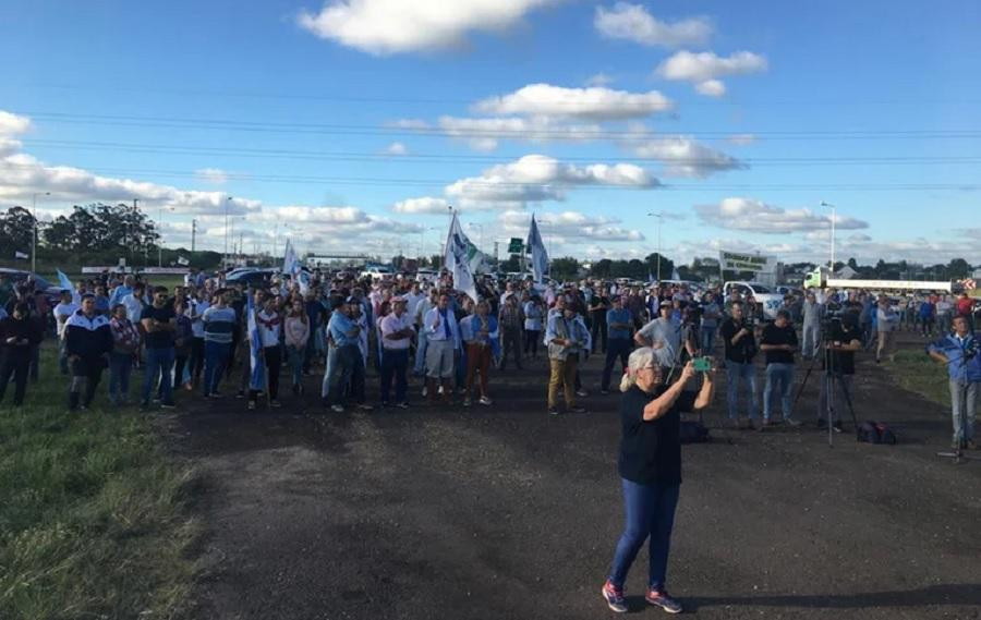 Reunión de productores en Chajarìí, Entre Rìos