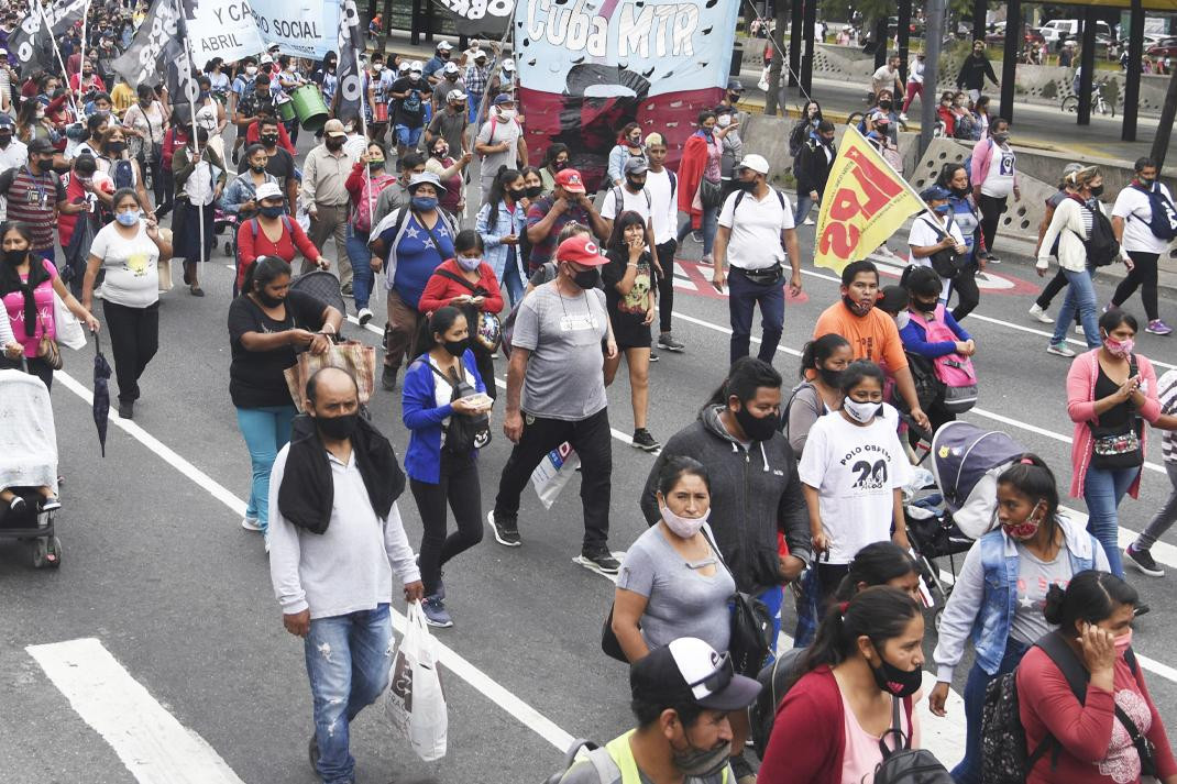 Piqueteros en la 9 de Julio, NA