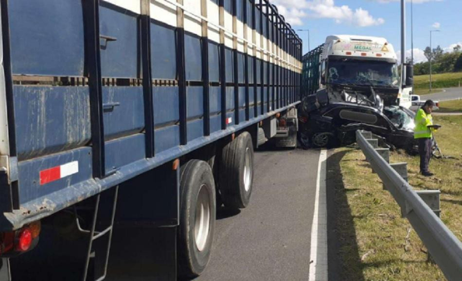 Se accidentó el sobrino de Susana Giménez en Ruta 8 y Ruta 80 (Foto: Policía Caminera).