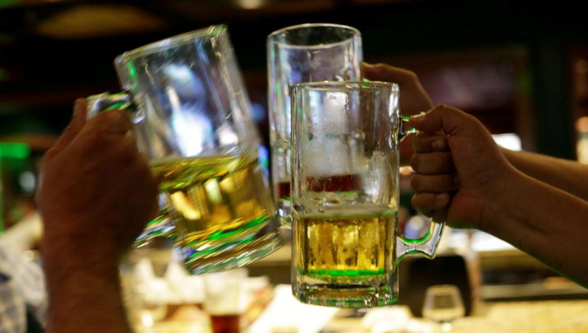 Cerveza, Tragos, foto Reuters