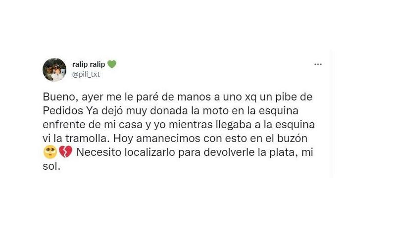 Viral en Twitter: evitó que le roben la moto a un repartidor y al día siguiente recibió una inesperada sorpresa	