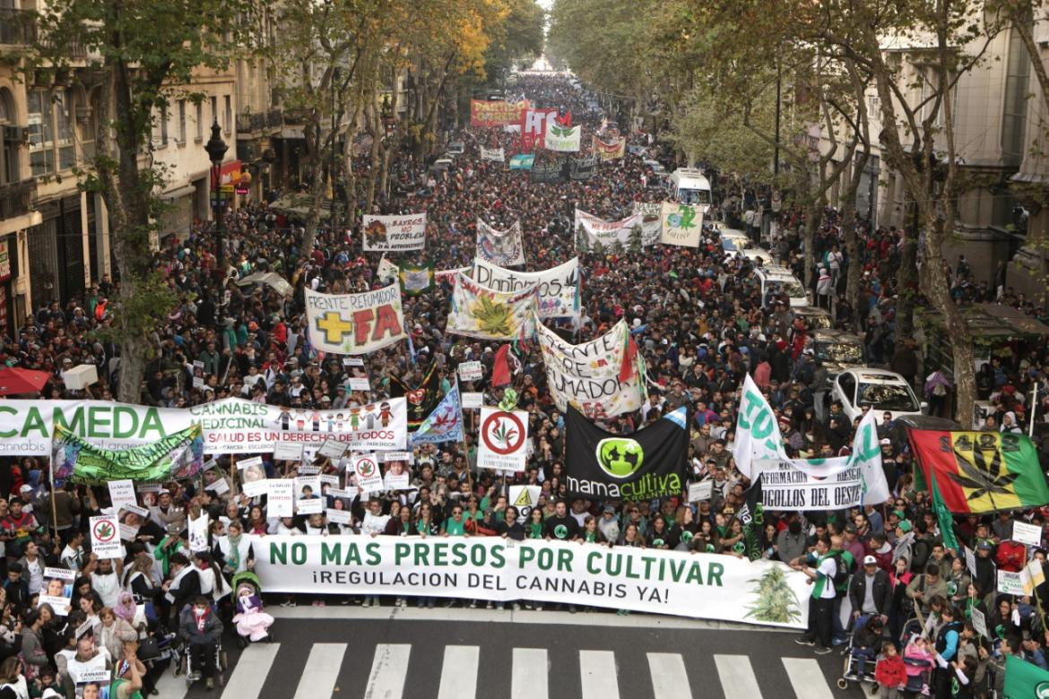 Marcha Mundial del Cannabis. Foto: Revista THC