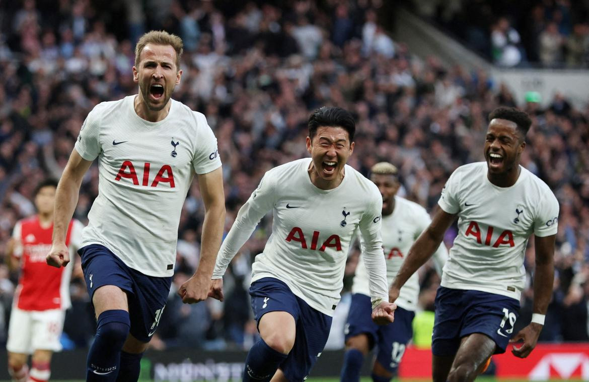 Festejo del Tottenham ante el Arsenal por la Premier League. Foto: REUTERS.