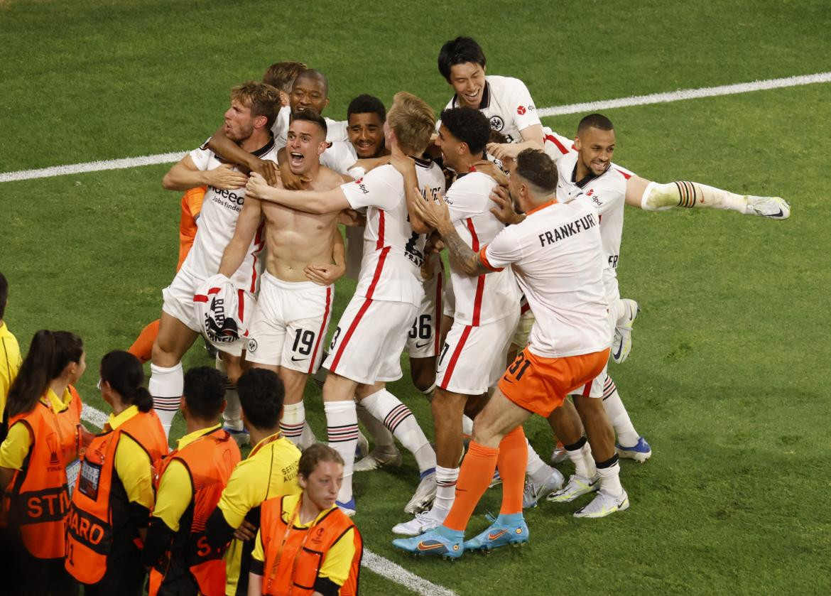 Frankfurt vs Rangers, final de Europa League. Foto: Reuters.