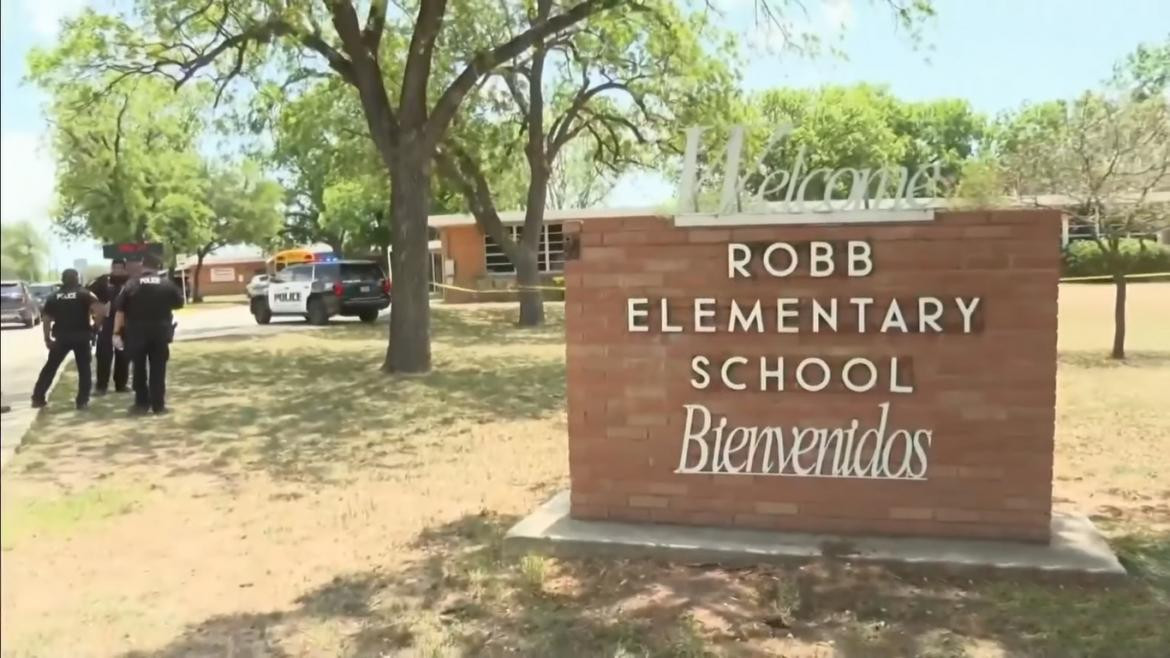 Masacre en Texas, escuela primaria. Foto: NA.