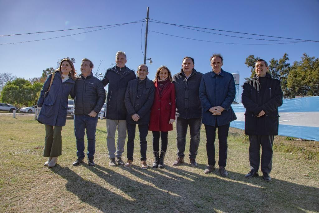 Galmarini, Katopodis y Osuna inauguraron obra de agua potable y firmaron convenio en Gral. Las Heras	