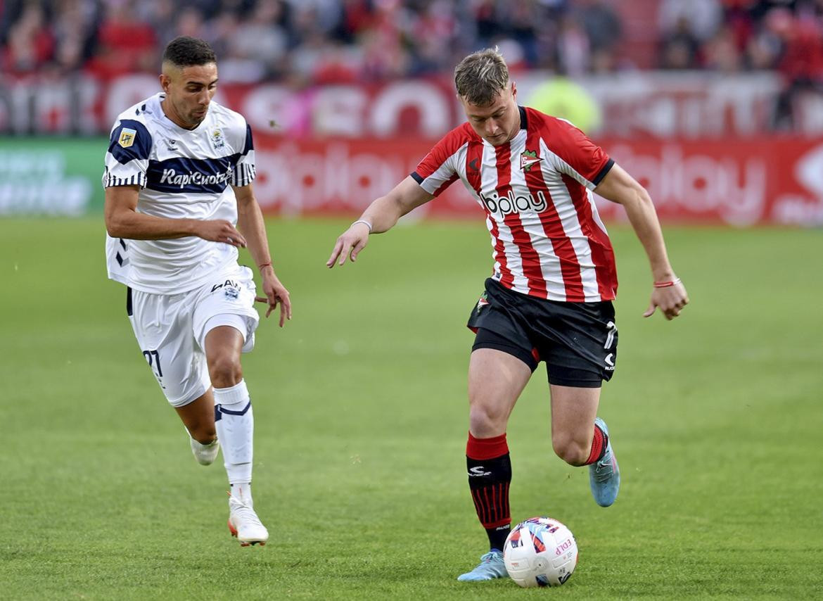 Gimnasia vs. Estudiantes, fútbol argentino, NA	