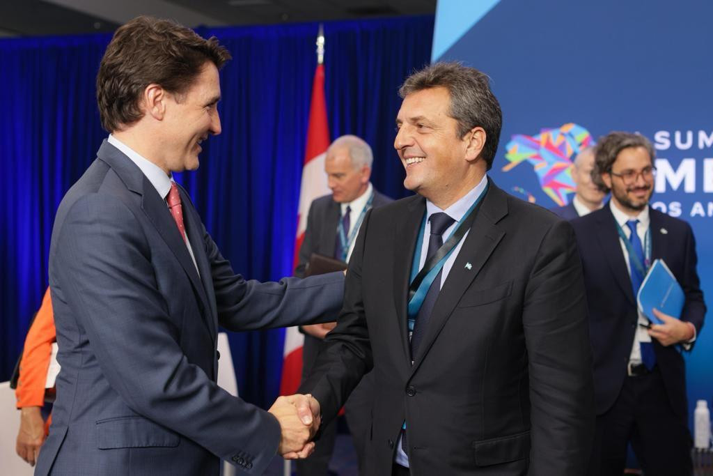 Sergio Massa y Alberto Fernández se reunieron con Justin Trudeau