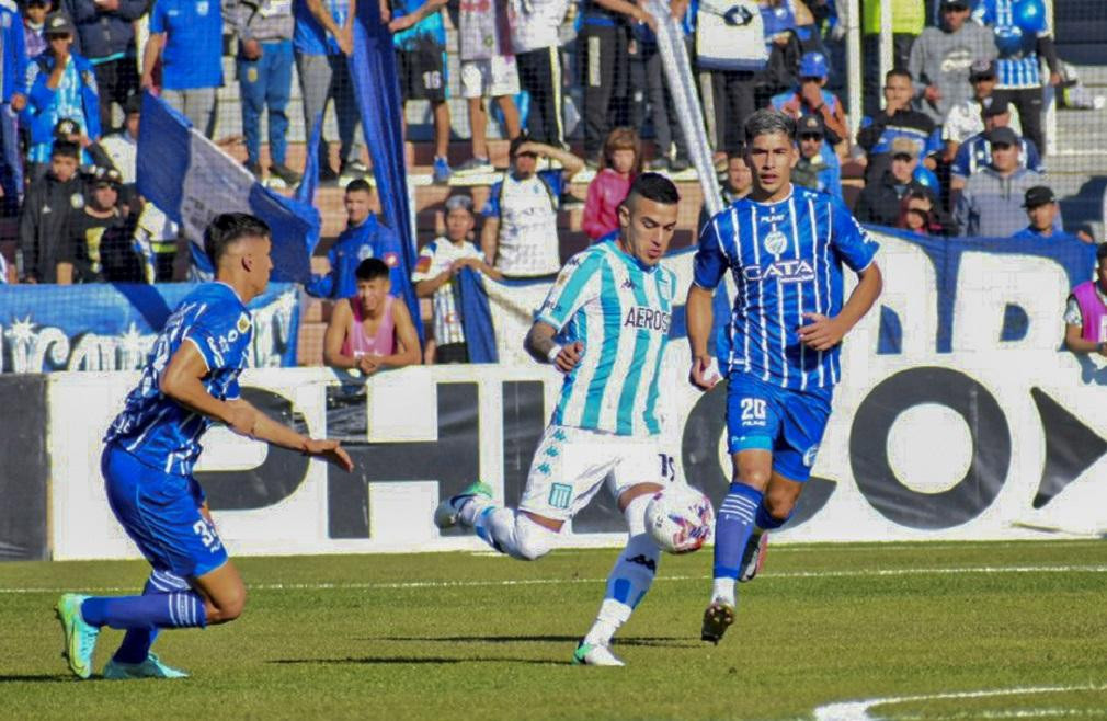 Godoy Cruz vs. Racing, fútbol argentino, NA