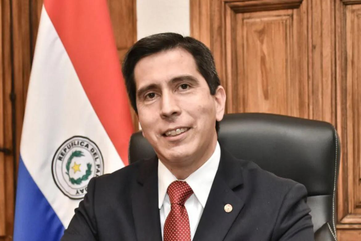 Federico González, ministro del Interior de Paraguay. Foto: Twitter @FedericoA_GF