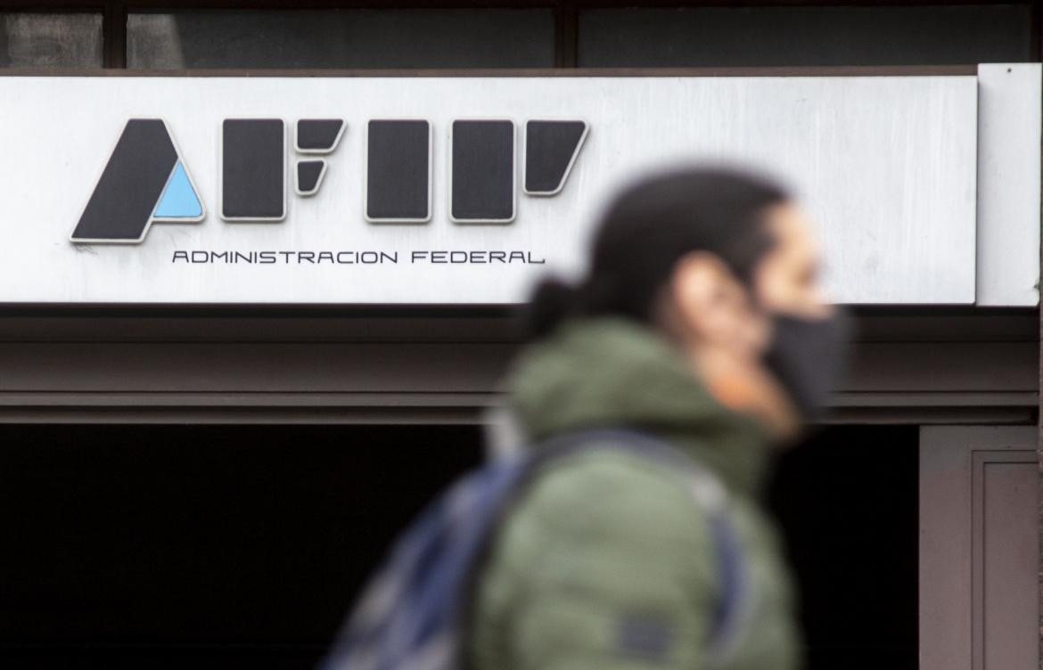 AFIP, monotributistas y autónomos, ganancias, bienes personales, NA