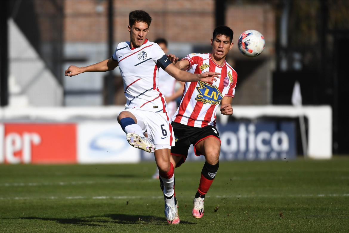 Barracas Central vs. San Lorenzo, fútbol argentino, NA